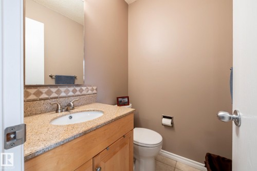 12 Amherst Crescent, St. Albert, AB - Indoor Photo Showing Bathroom