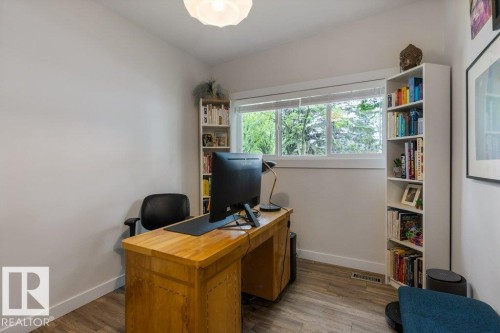 84 Fleetwood Crescent, St. Albert, AB - Indoor Photo Showing Office
