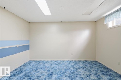 128 Green Ash Drive, Wetaskiwin, AB - Indoor Photo Showing Other Room