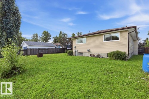 128 Green Ash Drive, Wetaskiwin, AB - Outdoor
