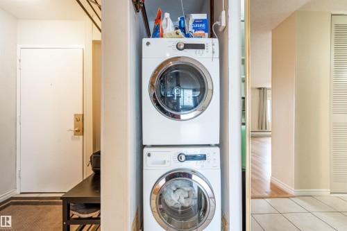 #1101 9909 110 St Nw, Edmonton, AB - Indoor Photo Showing Laundry Room