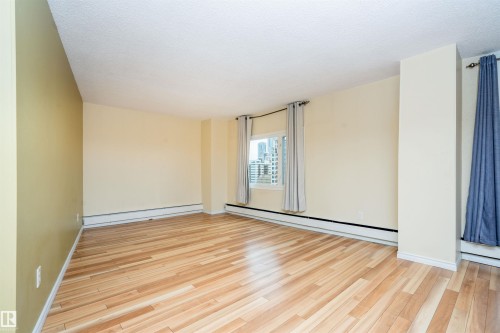 #1101 9909 110 St Nw, Edmonton, AB - Indoor Photo Showing Other Room