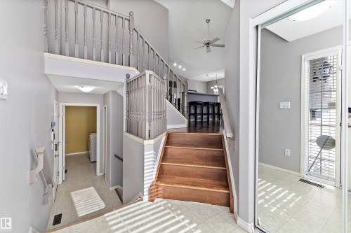 #123 215 Blackburn Dr E Sw, Edmonton, AB - Indoor Photo Showing Other Room