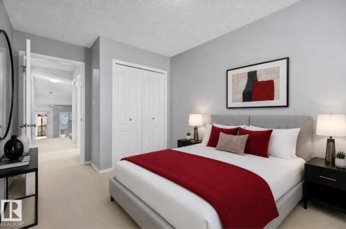 #123 215 Blackburn Dr E Sw, Edmonton, AB - Indoor Photo Showing Bedroom