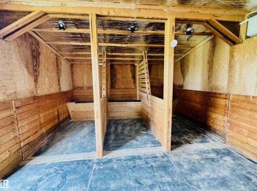 58410 Rng Rd 95, Rural St. Paul County, AB - Indoor Photo Showing Other Room