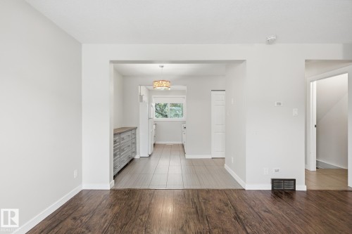 248 Dickinsfield Crest Nw, Edmonton, AB - Indoor Photo Showing Other Room