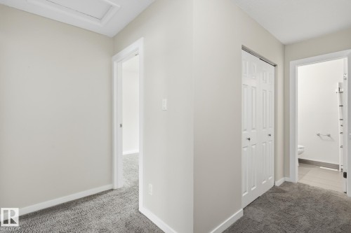 248 Dickinsfield Crest Nw, Edmonton, AB - Indoor Photo Showing Other Room