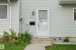 248 DICKINSFIELD Crest NW  Edmonton, AB T5E 5V8