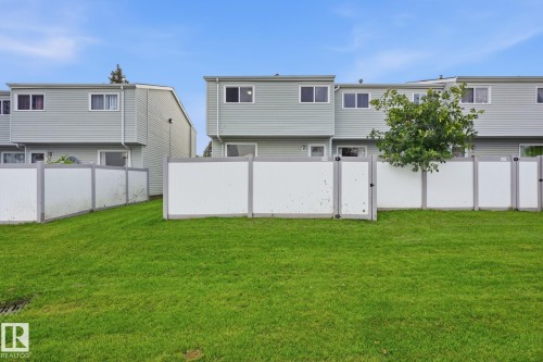 248 Dickinsfield Crest Nw, Edmonton, AB - Outdoor