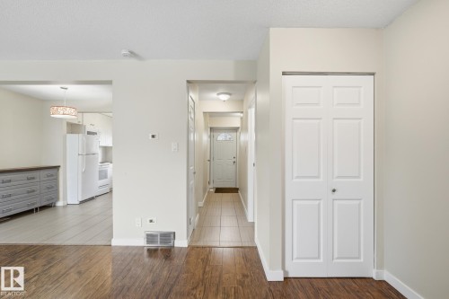 248 Dickinsfield Crest Nw, Edmonton, AB - Indoor Photo Showing Other Room