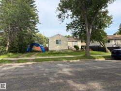 11913 39 Street NW  Edmonton, AB T5W 2J6