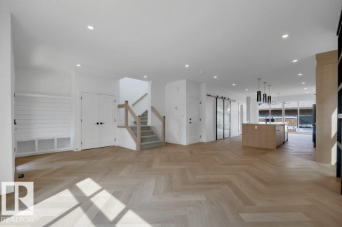 14706 103 Avenue Nw, Edmonton, AB - Indoor Photo Showing Other Room