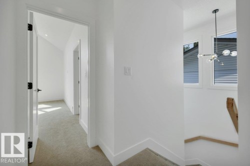 14706 103 Avenue Nw, Edmonton, AB - Indoor Photo Showing Other Room