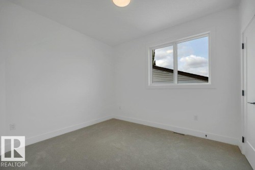 14706 103 Avenue Nw, Edmonton, AB - Indoor Photo Showing Other Room