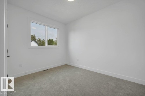 14706 103 Avenue Nw, Edmonton, AB - Indoor Photo Showing Other Room