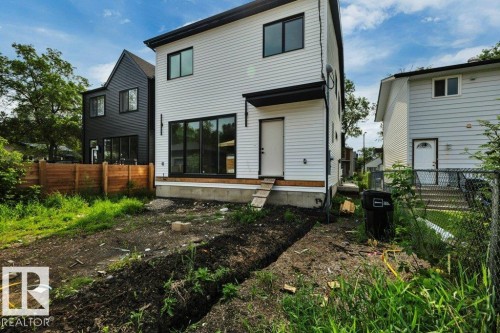 14706 103 Avenue Nw, Edmonton, AB - Outdoor