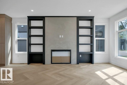 14706 103 Avenue Nw, Edmonton, AB - Indoor Photo Showing Other Room