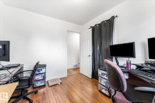 3 Windermere Drive, Spruce Grove, AB - Indoor Photo Showing Office