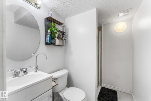 3 Windermere Drive, Spruce Grove, AB - Indoor Photo Showing Bathroom