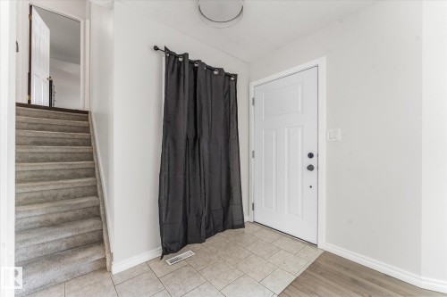 3 Windermere Drive, Spruce Grove, AB - Indoor Photo Showing Other Room