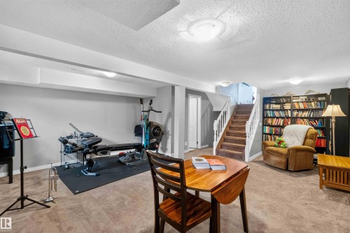 17132 96 Street Nw, Edmonton, AB - Indoor