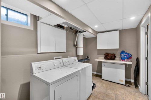 17132 96 Street Nw, Edmonton, AB - Indoor Photo Showing Laundry Room