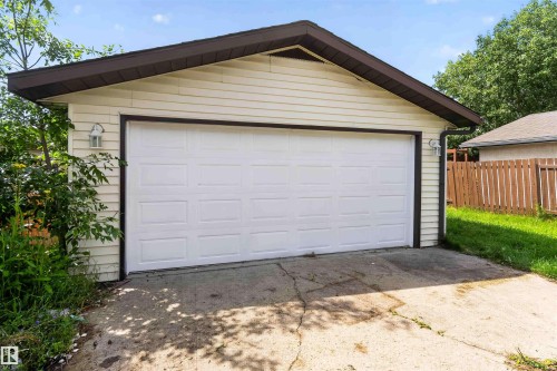 17132 96 Street Nw, Edmonton, AB - Outdoor With Exterior