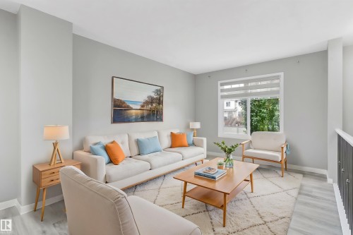#98 4050 Savaryn Dr Sw, Edmonton, AB - Indoor Photo Showing Living Room