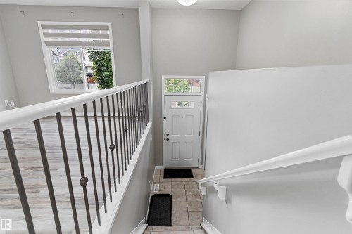 #98 4050 Savaryn Dr Sw, Edmonton, AB - Indoor Photo Showing Other Room