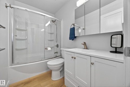 9915 154 Street Nw, Edmonton, AB - Indoor Photo Showing Bathroom