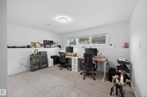 9915 154 Street Nw, Edmonton, AB - Indoor Photo Showing Office
