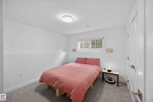 9915 154 Street Nw, Edmonton, AB - Indoor Photo Showing Bedroom