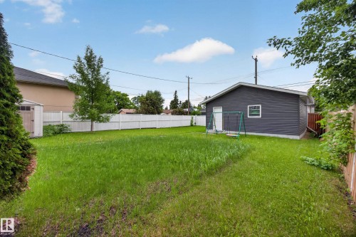 9915 154 Street Nw, Edmonton, AB - Outdoor