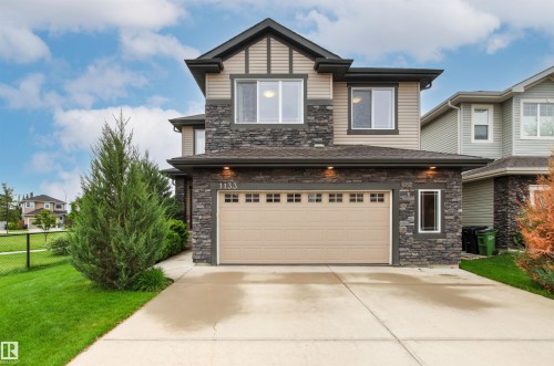 1133 Hays Drive Nw, Edmonton, AB - Outdoor With Facade