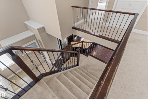 1133 Hays Drive Nw, Edmonton, AB - Indoor Photo Showing Other Room