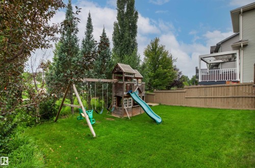 1133 Hays Drive Nw, Edmonton, AB - Outdoor