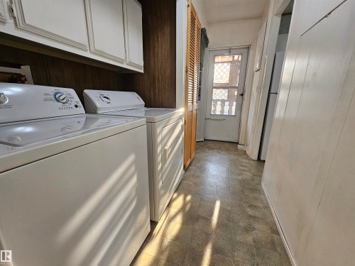 45 Oak Ridge Drive Northwest, Edmonton, AB 