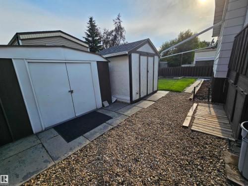 45 Oak Ridge Drive Northwest, Edmonton, AB 