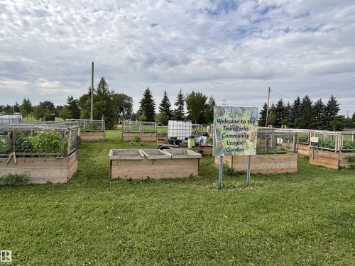 45 Oak Ridge Drive Northwest, Edmonton, AB 
