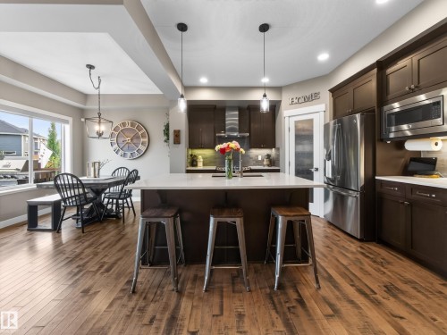 156 Sturtz Bend, Leduc, AB - Indoor Photo Showing Kitchen With Upgraded Kitchen
