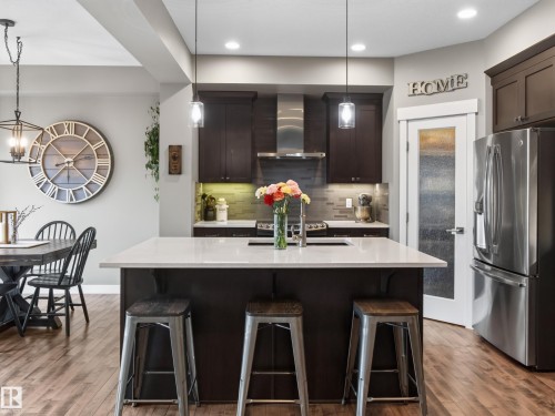 156 Sturtz Bend, Leduc, AB - Indoor Photo Showing Kitchen With Upgraded Kitchen