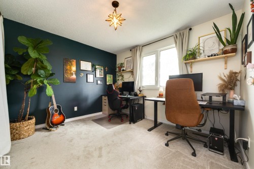 4233 85 Street Nw, Edmonton, AB - Indoor Photo Showing Office