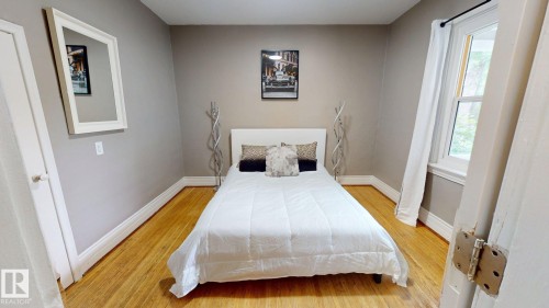11406 66 Street Nw, Edmonton, AB - Indoor Photo Showing Bedroom