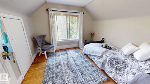 11406 66 Street Nw, Edmonton, AB - Indoor Photo Showing Bedroom