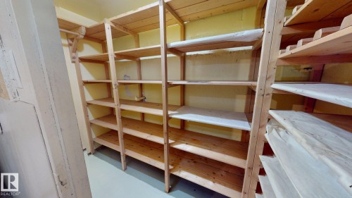 11406 66 Street Nw, Edmonton, AB - Indoor With Storage