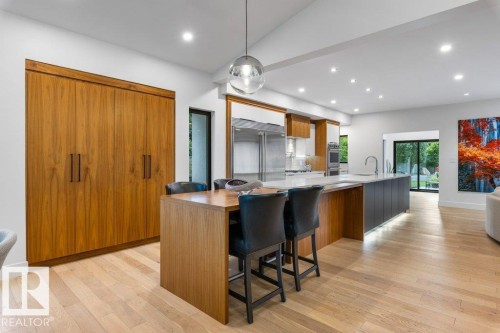 3 Lee Place, St. Albert, AB - Indoor