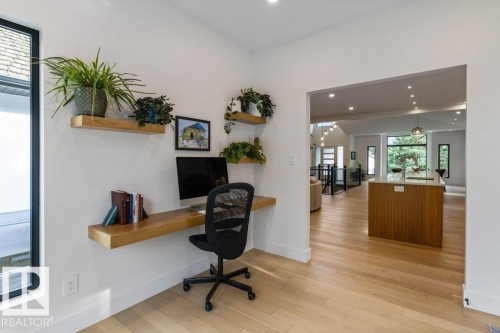 3 Lee Place, St. Albert, AB - Indoor