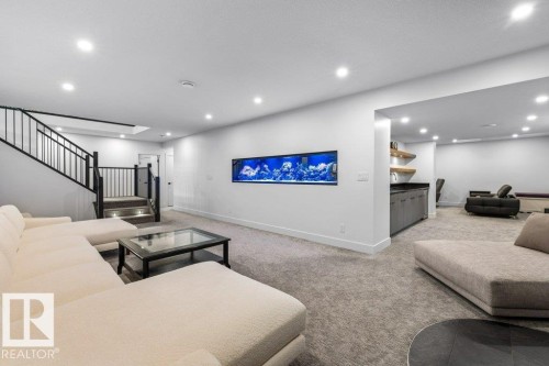 3 Lee Place, St. Albert, AB - Indoor