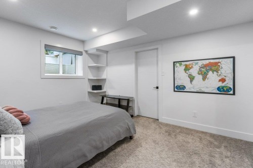 3 Lee Place, St. Albert, AB - Indoor Photo Showing Bedroom