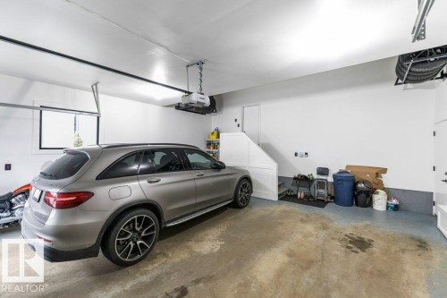3 Lee Place, St. Albert, AB - Indoor Photo Showing Garage